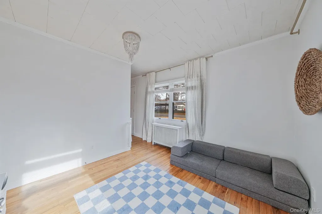 114 Monroe Avenue Patchogue NY 11772