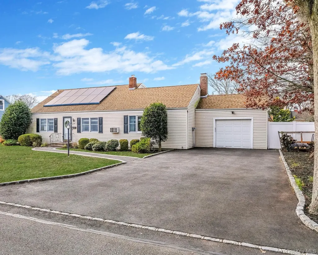 114 Monroe Avenue Patchogue NY 11772