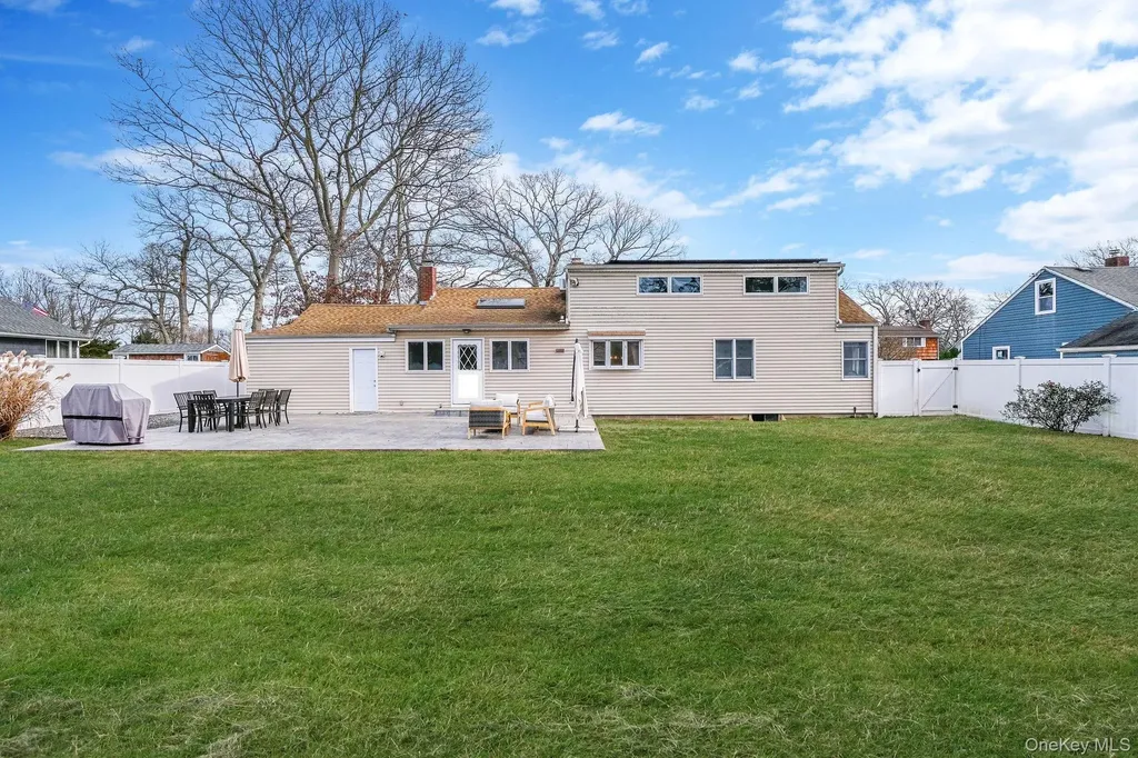 114 Monroe Avenue Patchogue NY 11772