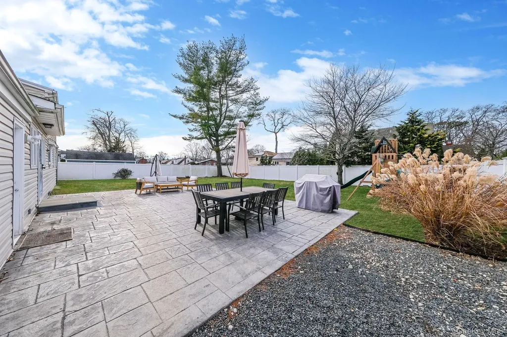 114 Monroe Avenue Patchogue NY 11772