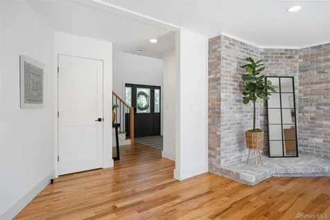 327 Hynes Road Poughquag NY 12570