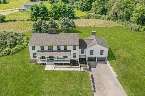 327 Hynes Road Poughquag NY 12570