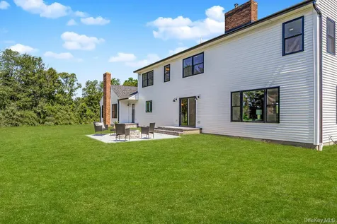 327 Hynes Road Poughquag NY 12570