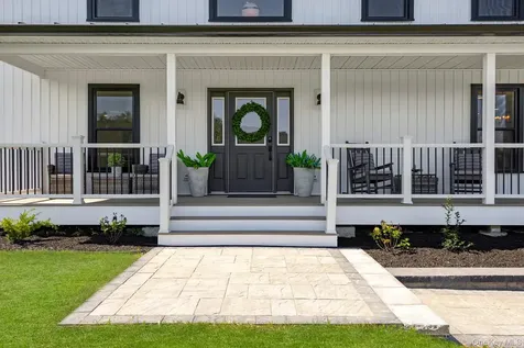 327 Hynes Road Poughquag NY 12570