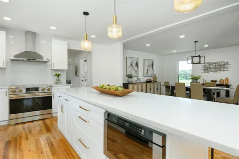 327 Hynes Road Poughquag NY 12570