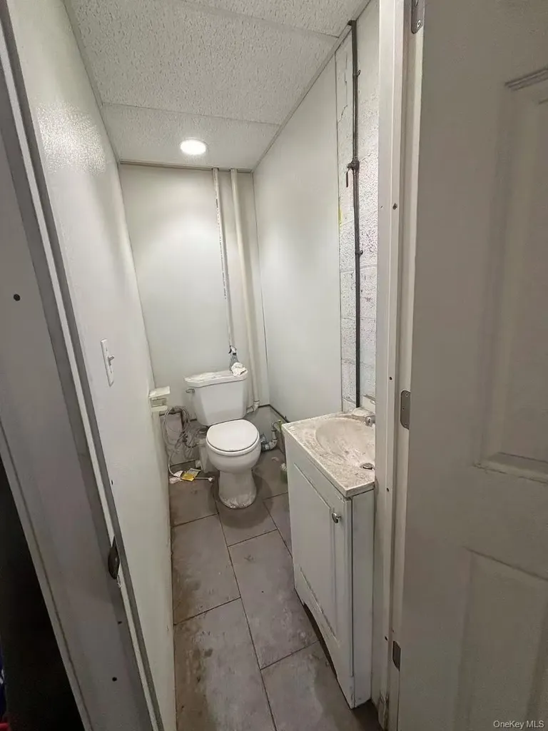 11615 15th Avenue College Point NY 11356