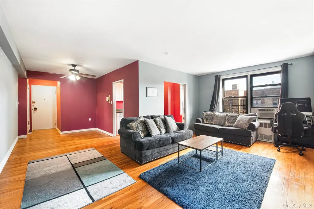 282 E 35th Street Brooklyn NY 11203