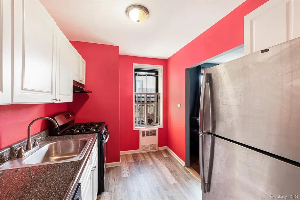 282 E 35th Street Brooklyn NY 11203