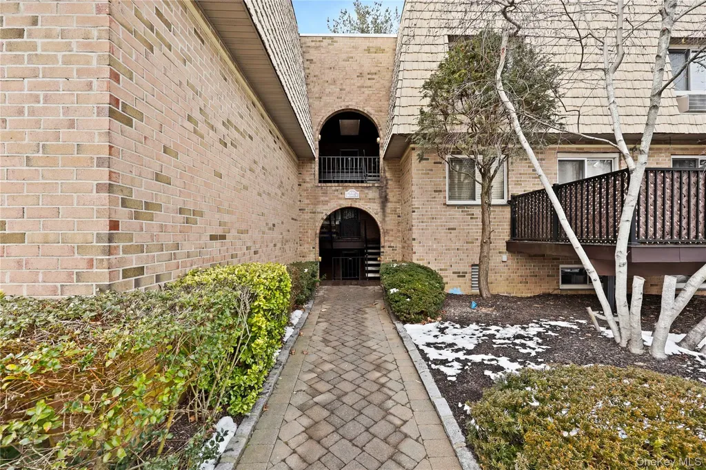 330 Central Avenue Scarsdale NY 10583