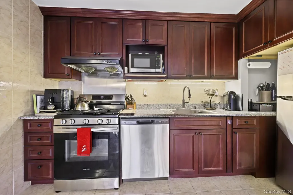 330 Central Avenue Scarsdale NY 10583