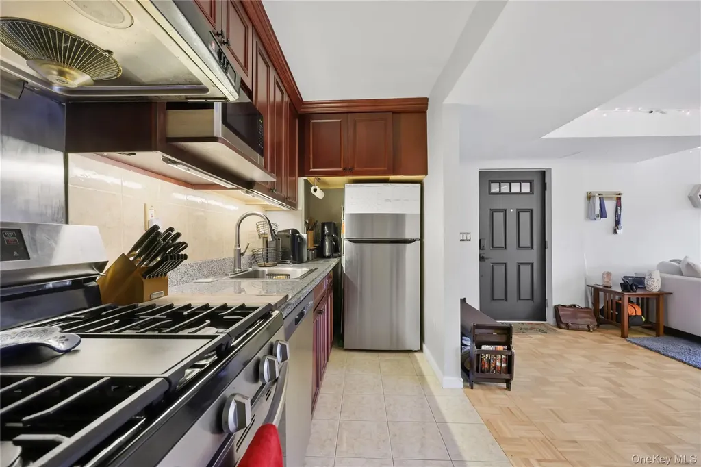 330 Central Avenue Scarsdale NY 10583
