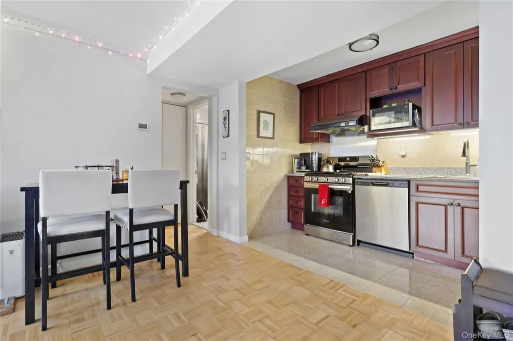 330 Central Avenue Scarsdale NY 10583