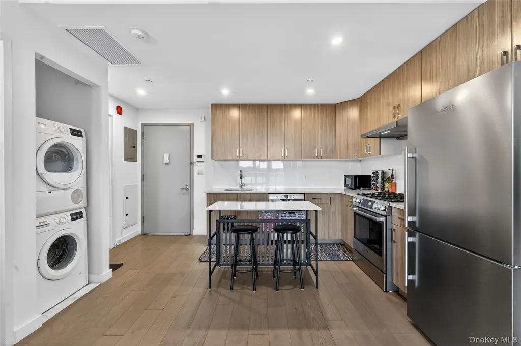 8808 Justice Avenue Elmhurst NY 11373