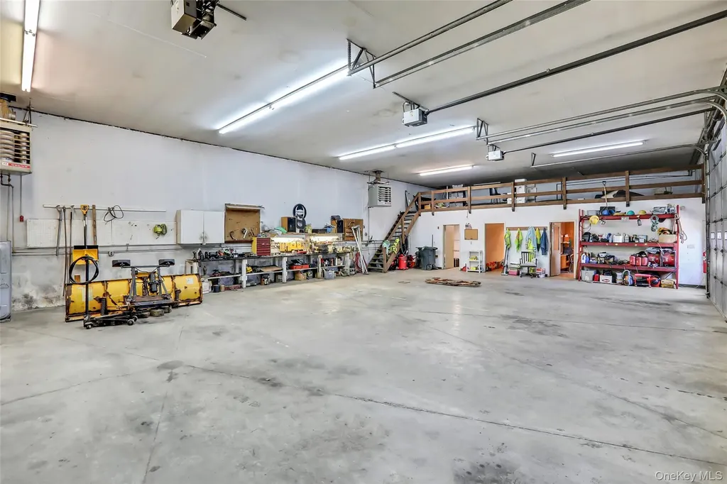 16 Sloop Hill Road New Windsor NY 12553