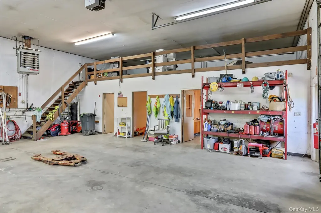 16 Sloop Hill Road New Windsor NY 12553