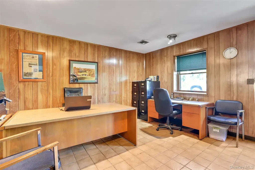 16 Sloop Hill Road New Windsor NY 12553