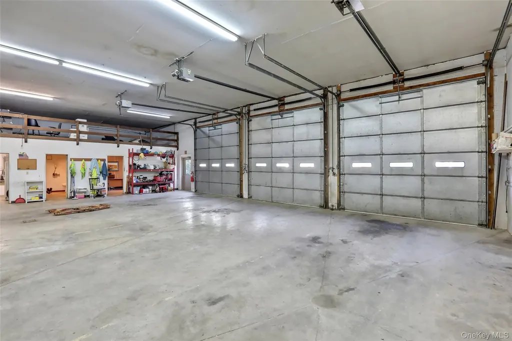 16 Sloop Hill Road New Windsor NY 12553