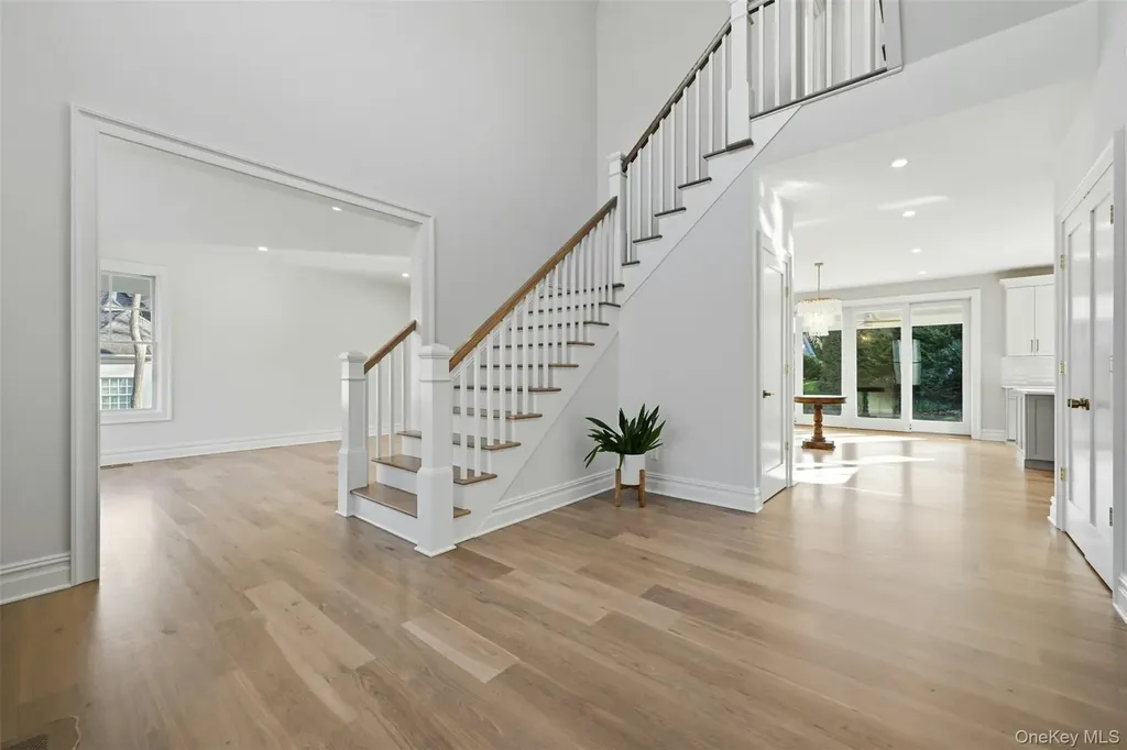 75 Crescent Court Wading River NY 11792