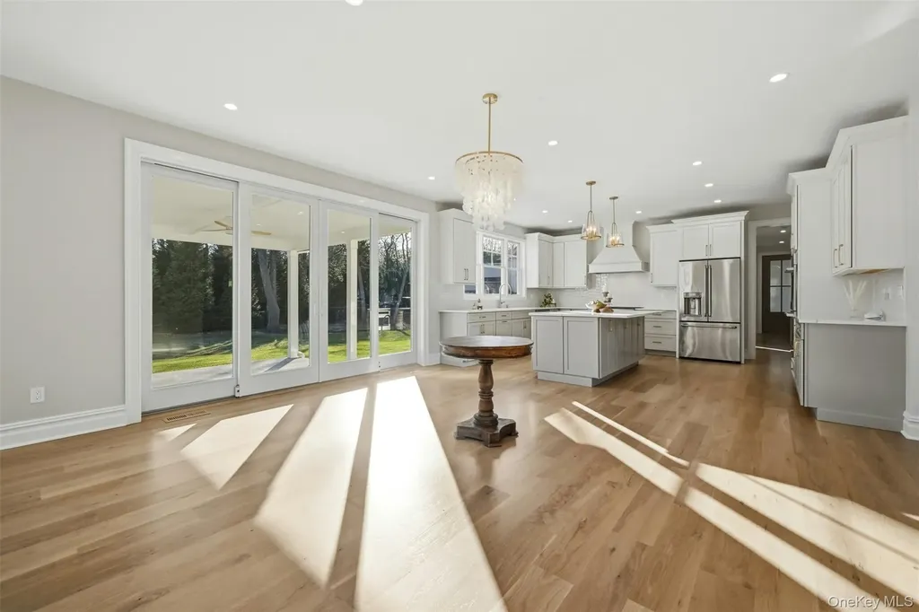 75 Crescent Court Wading River NY 11792