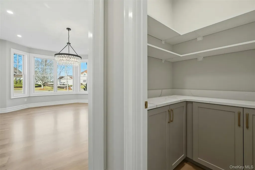 75 Crescent Court Wading River NY 11792