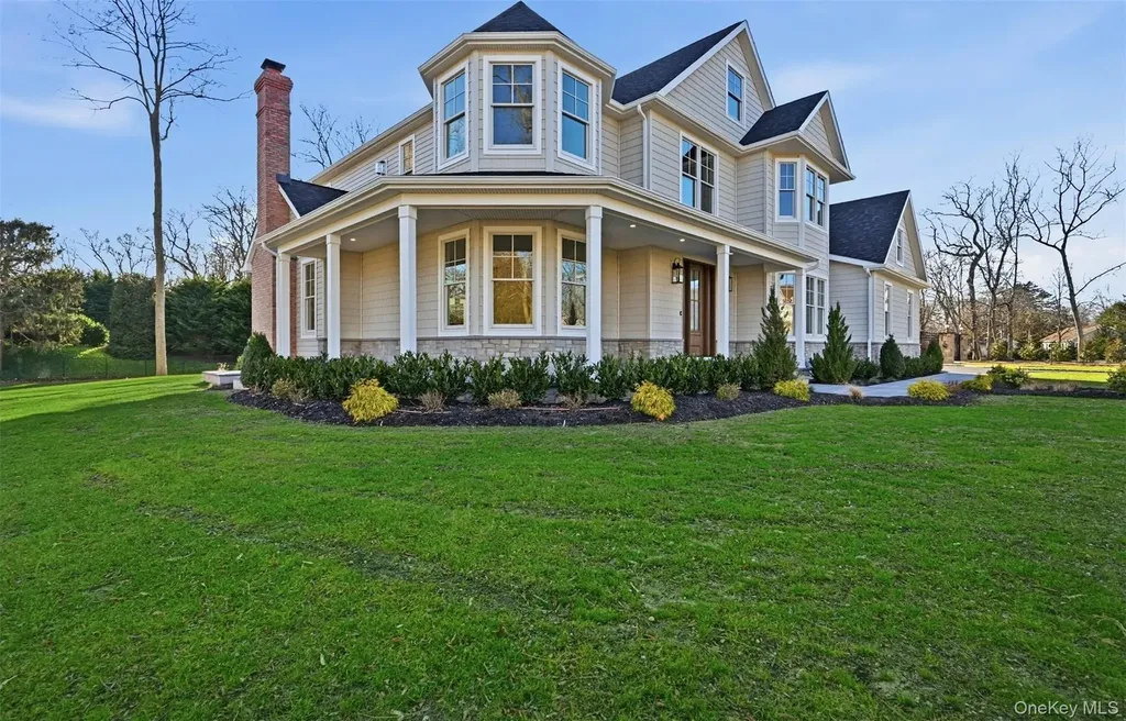 75 Crescent Court Wading River NY 11792