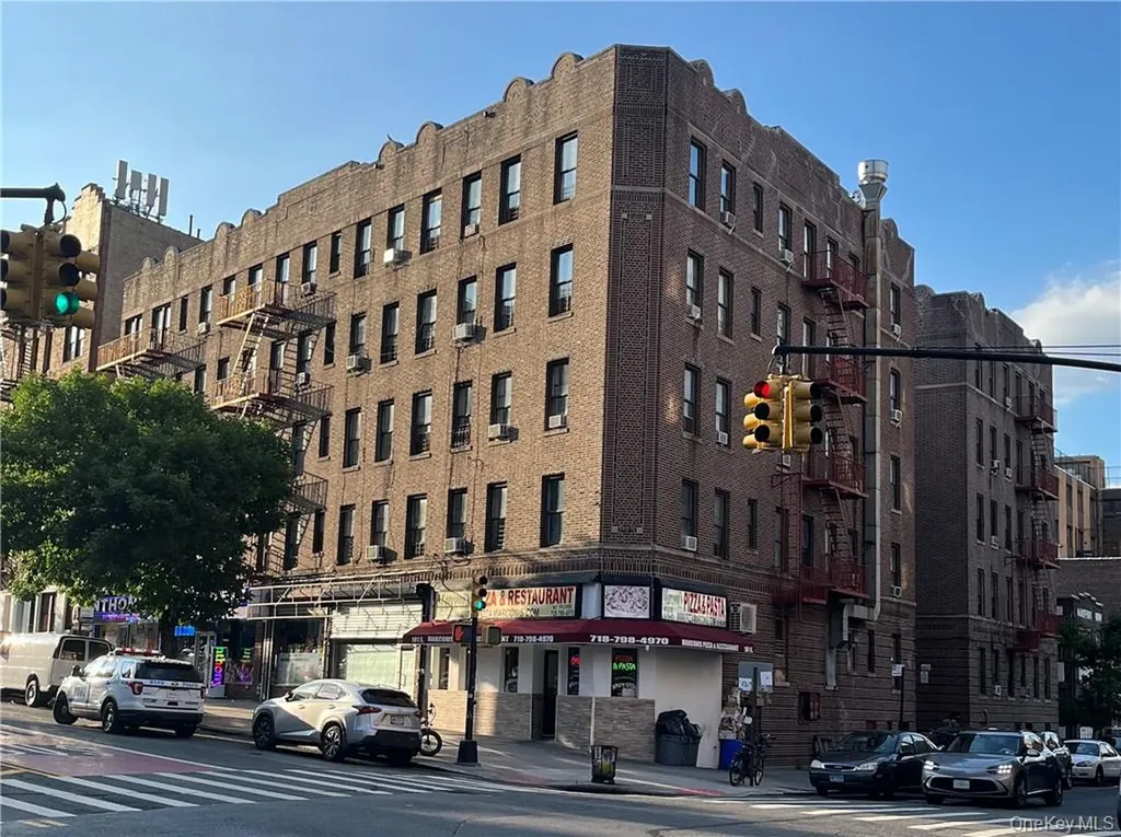 3505 Wayne Avenue Bronx NY 10467