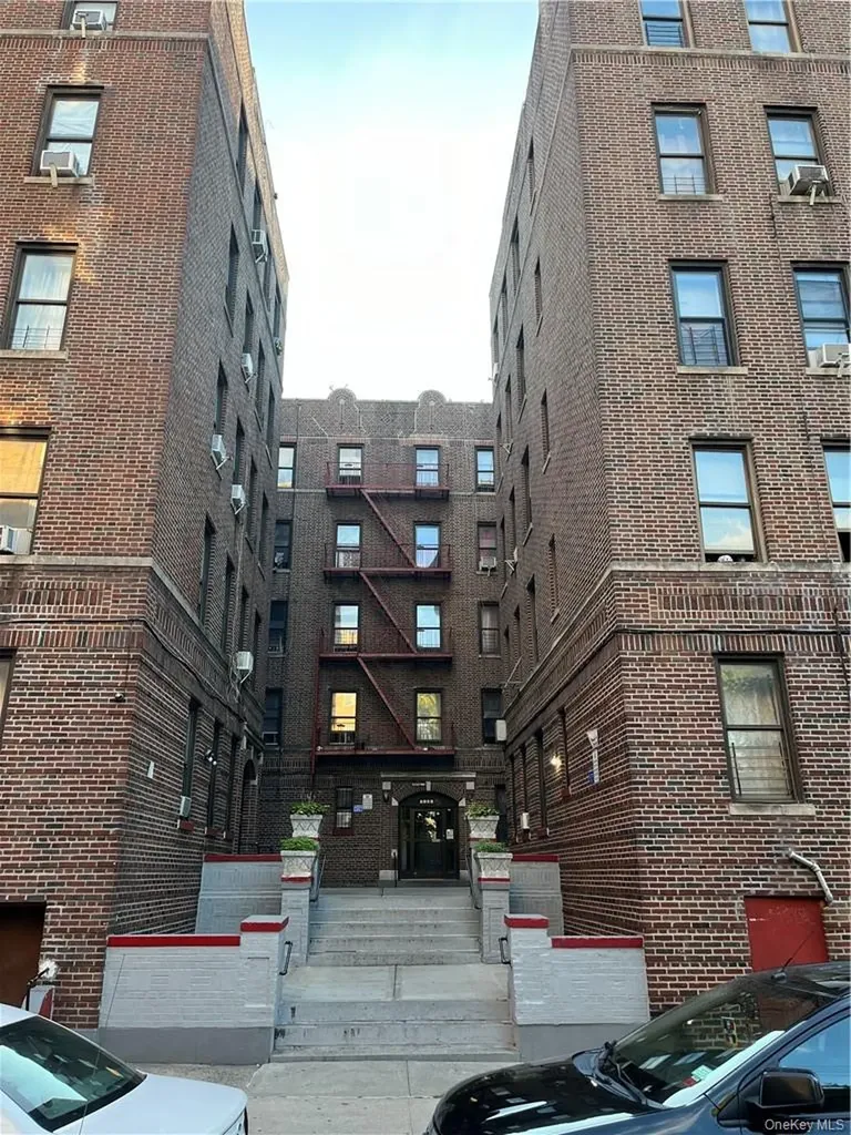 3505 Wayne Avenue Bronx NY 10467