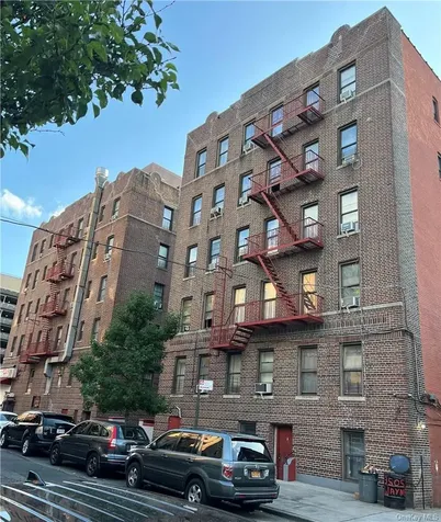 3505 Wayne Avenue Bronx NY 10467