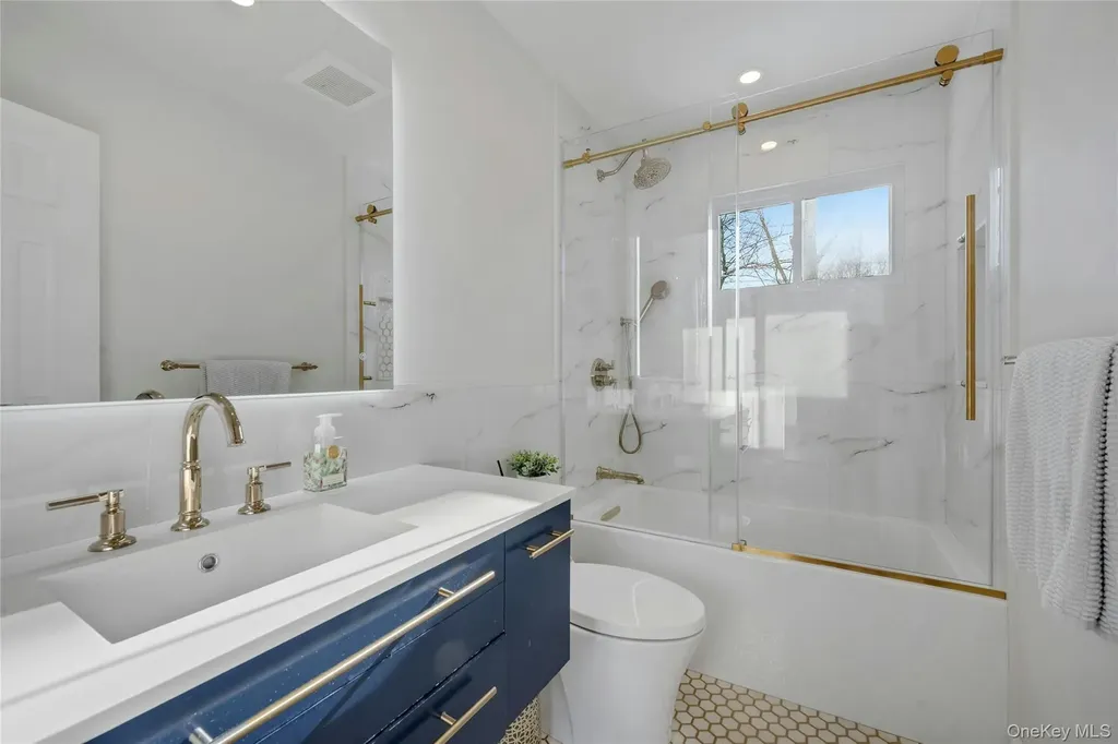 30 Highclere Lane Valhalla NY 10595