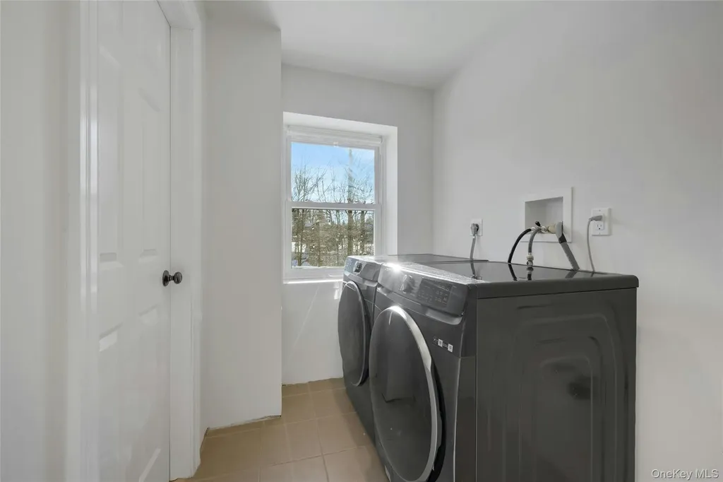 30 Highclere Lane Valhalla NY 10595