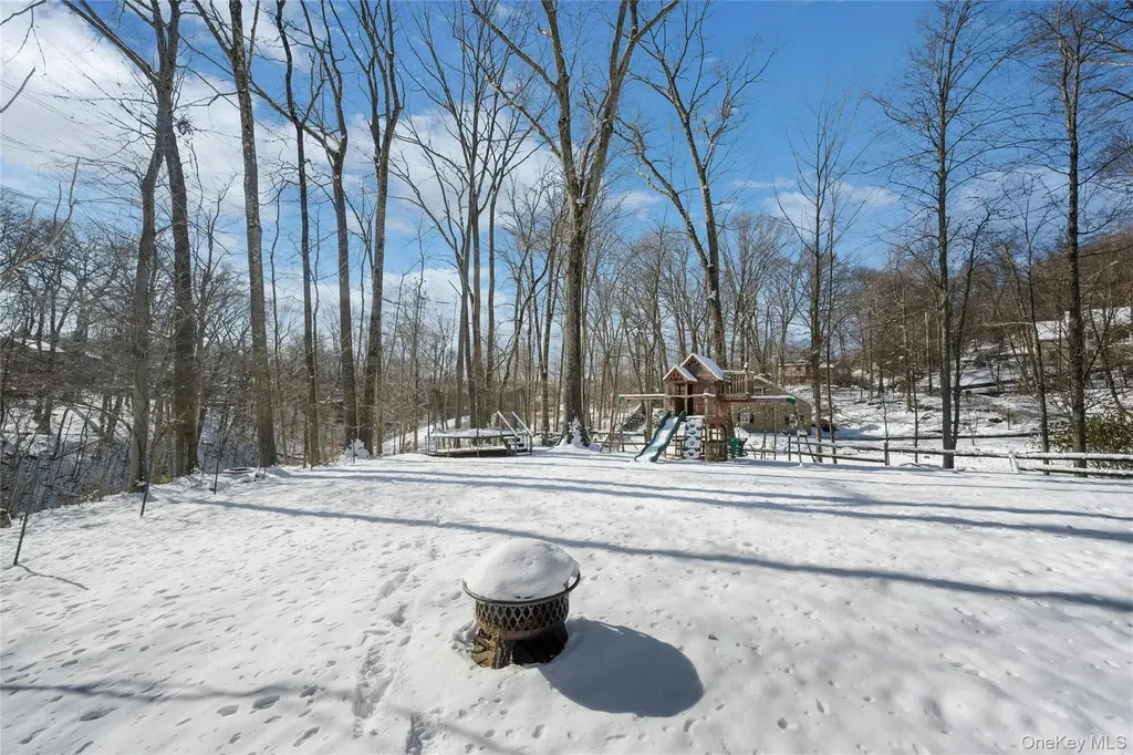 30 Highclere Lane Valhalla NY 10595