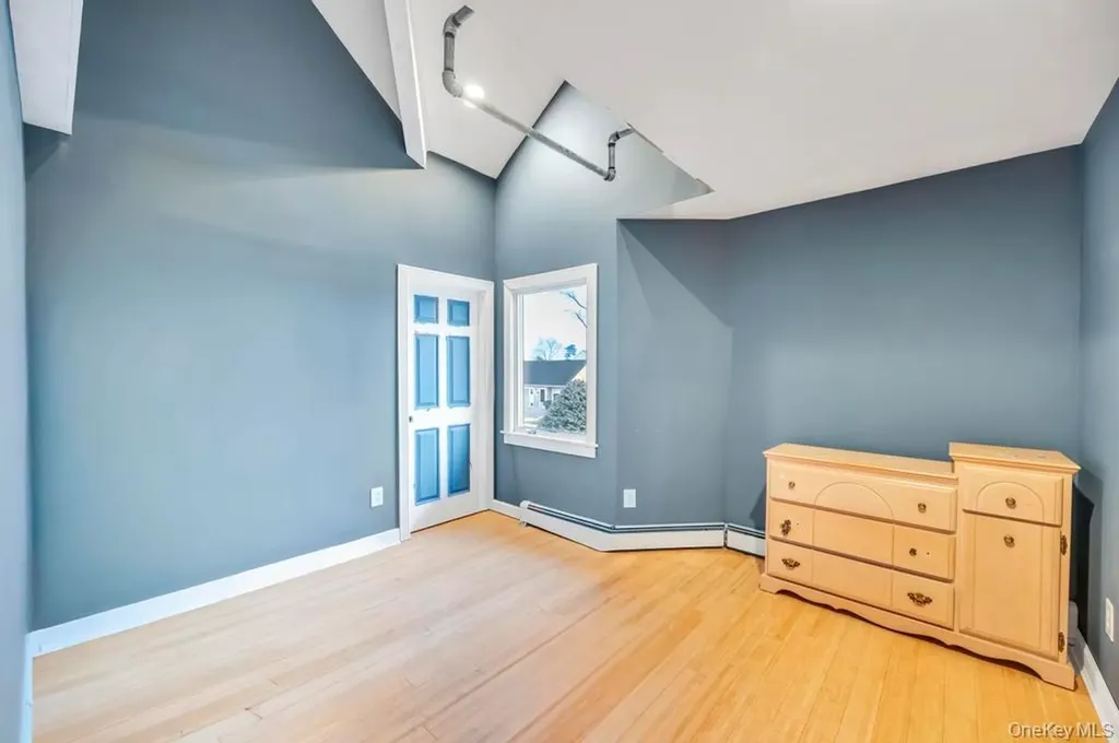 3597 Martha Boulevard Bethpage NY 11714