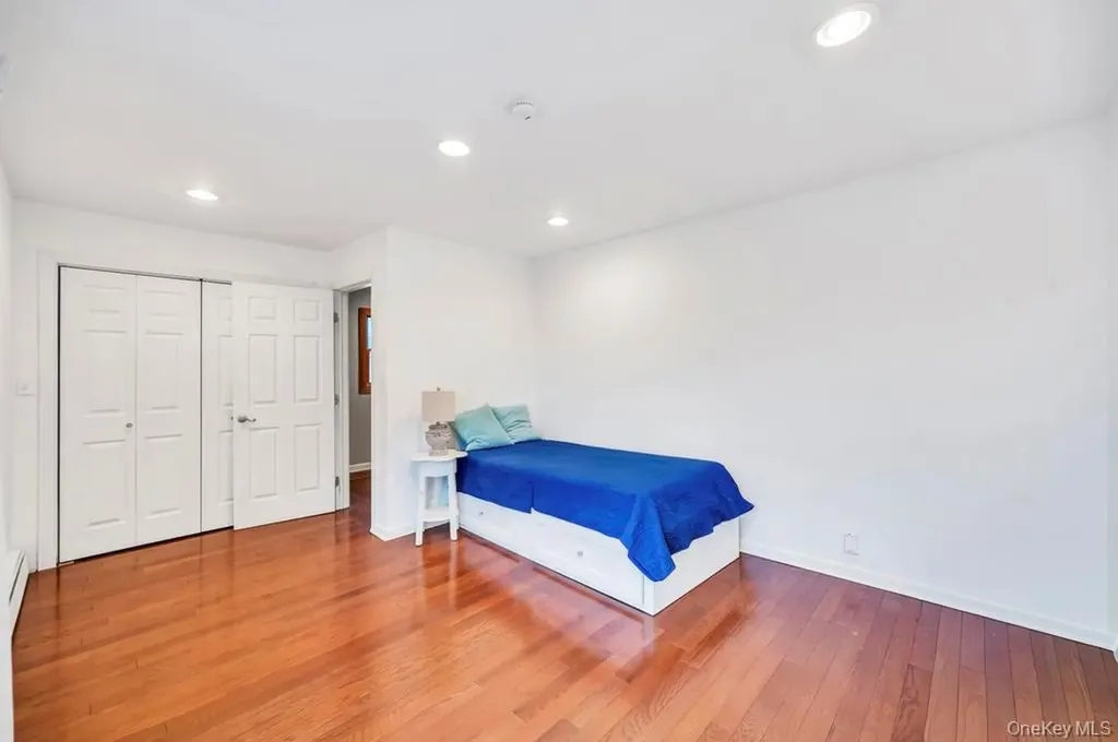 3597 Martha Boulevard Bethpage NY 11714