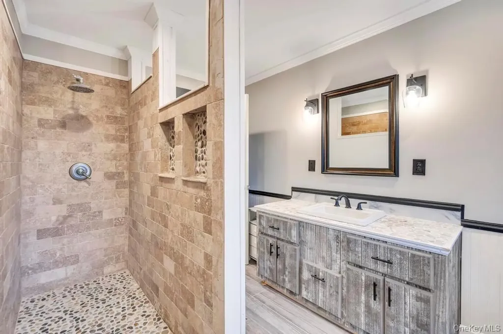 3597 Martha Boulevard Bethpage NY 11714