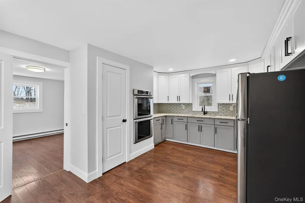 8 Lawrence Lane Goshen NY 10924