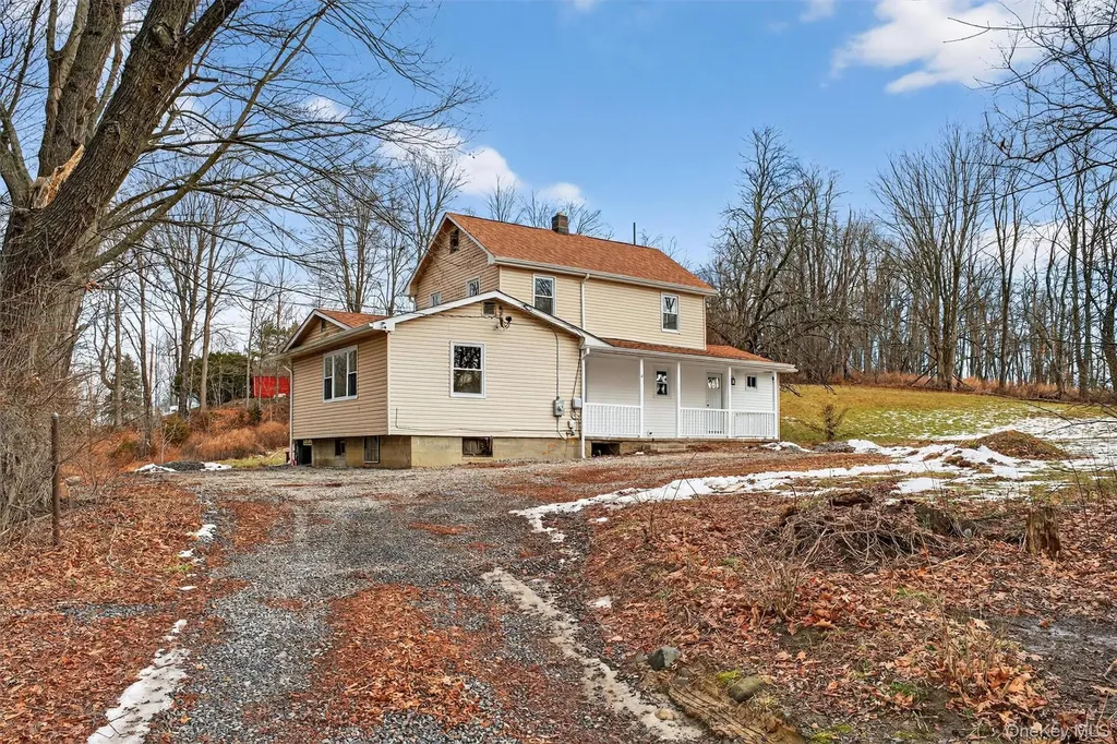 8 Lawrence Lane Goshen NY 10924