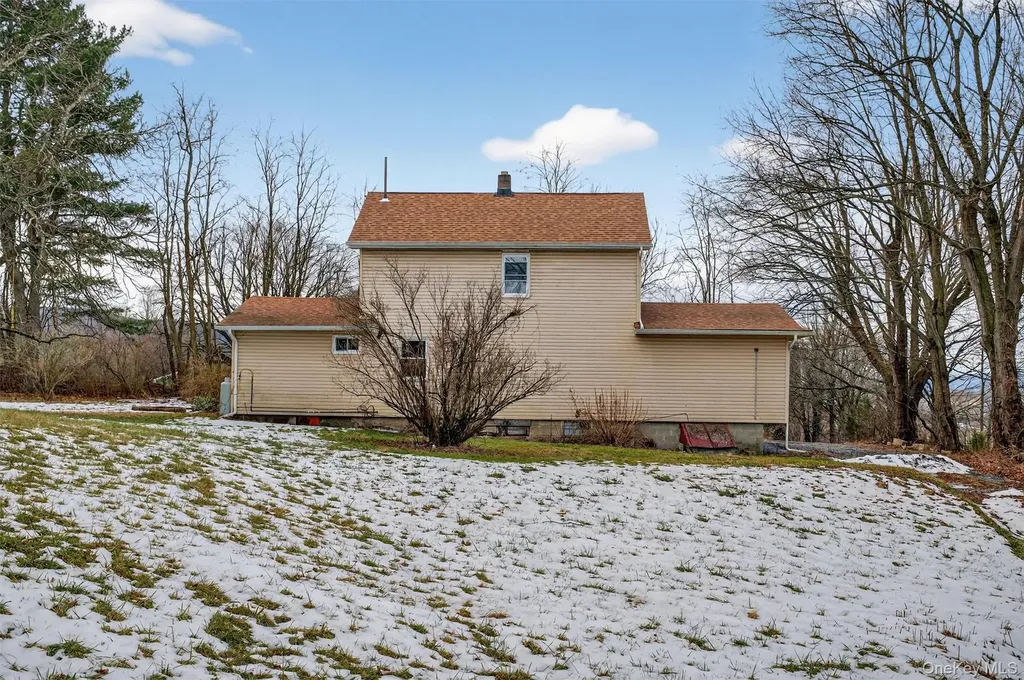 8 Lawrence Lane Goshen NY 10924