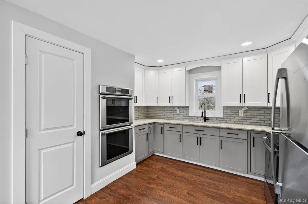 8 Lawrence Lane Goshen NY 10924
