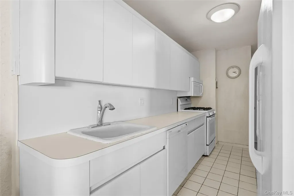 750 Shore Road Long Beach NY 11561