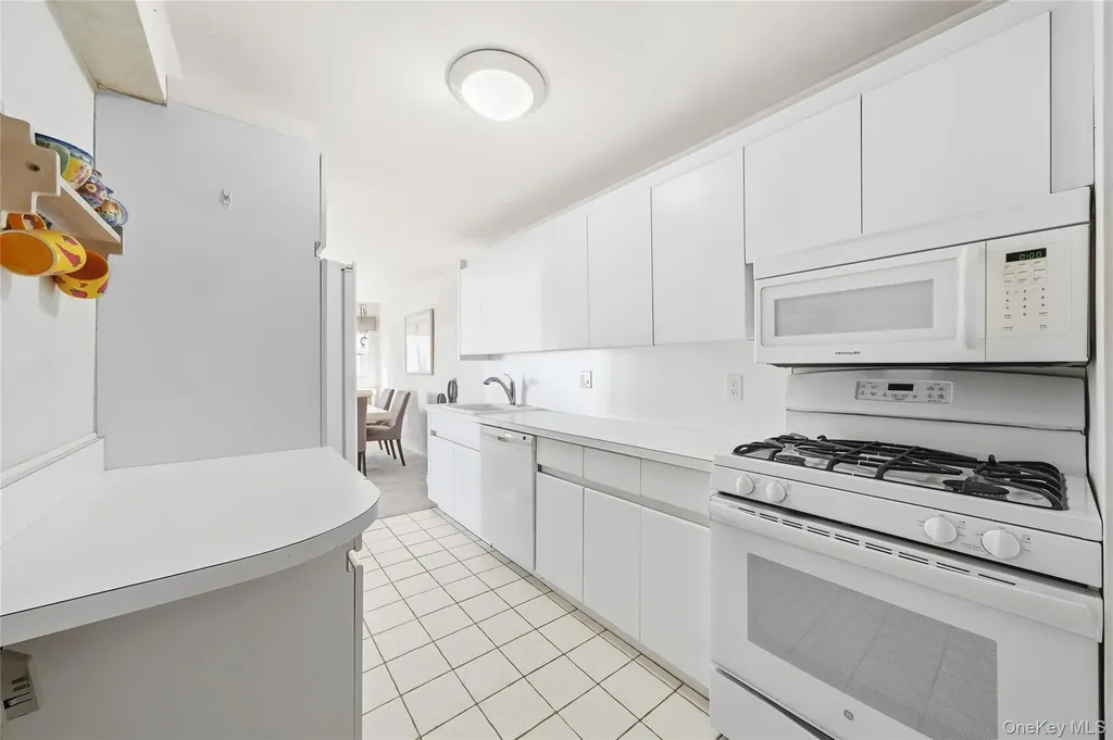 750 Shore Road Long Beach NY 11561