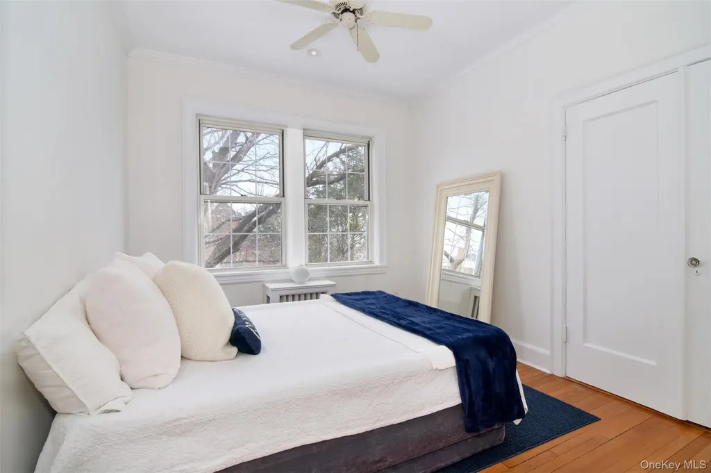 15 Meadow Avenue Bronxville NY 10708