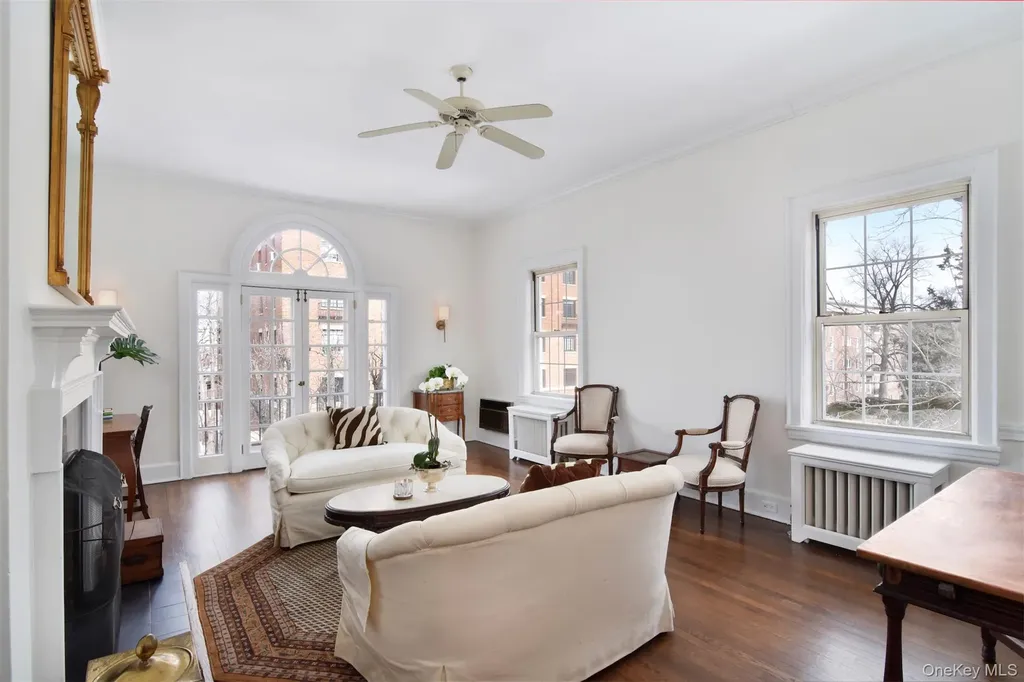 15 Meadow Avenue Bronxville NY 10708
