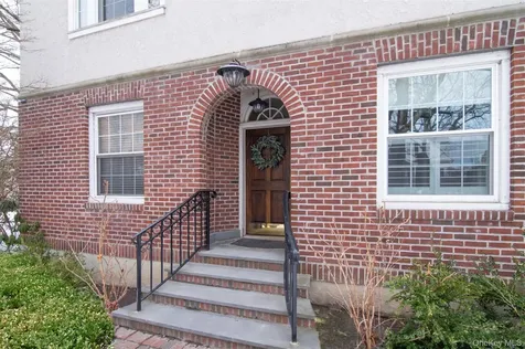 15 Meadow Avenue Bronxville NY 10708