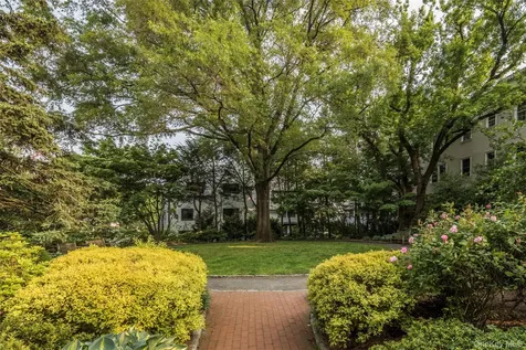15 Meadow Avenue Bronxville NY 10708