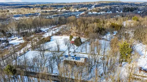 101 Drake Road Pleasant Valley NY 12569