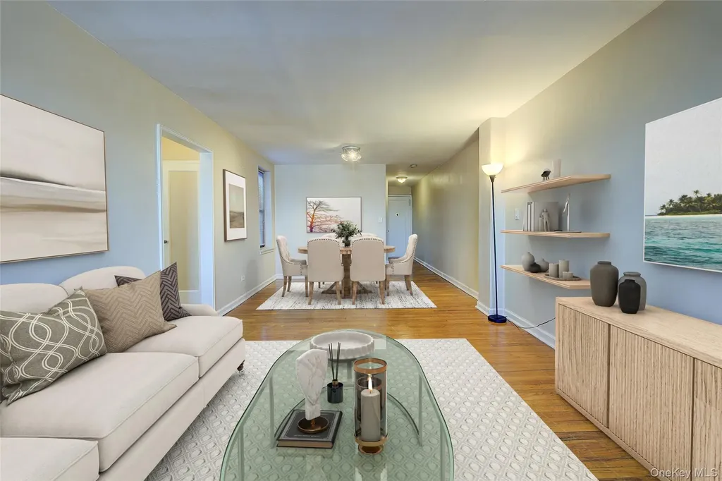 65-35 108th Forest Hills NY 11375