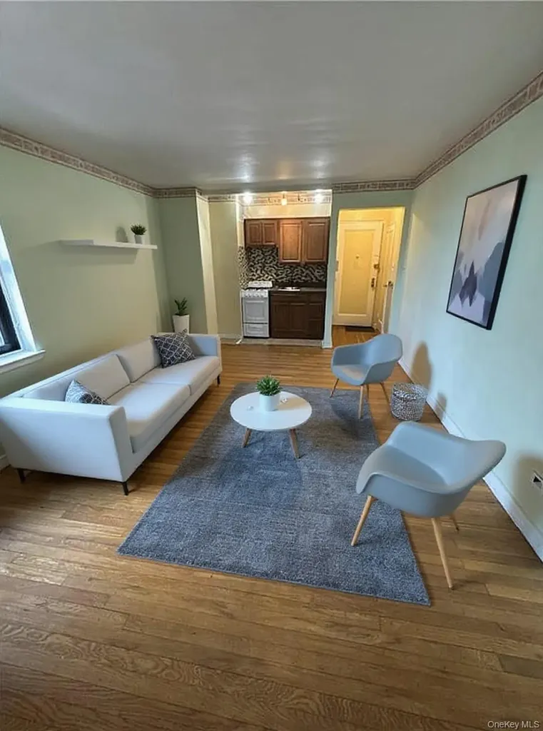 2821 Kings Highway Brooklyn NY 11229