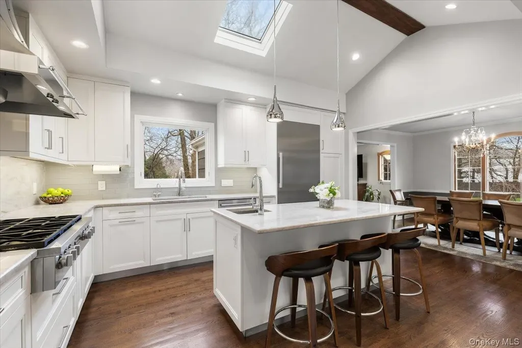 14 Edgemont Circle Scarsdale NY 10583