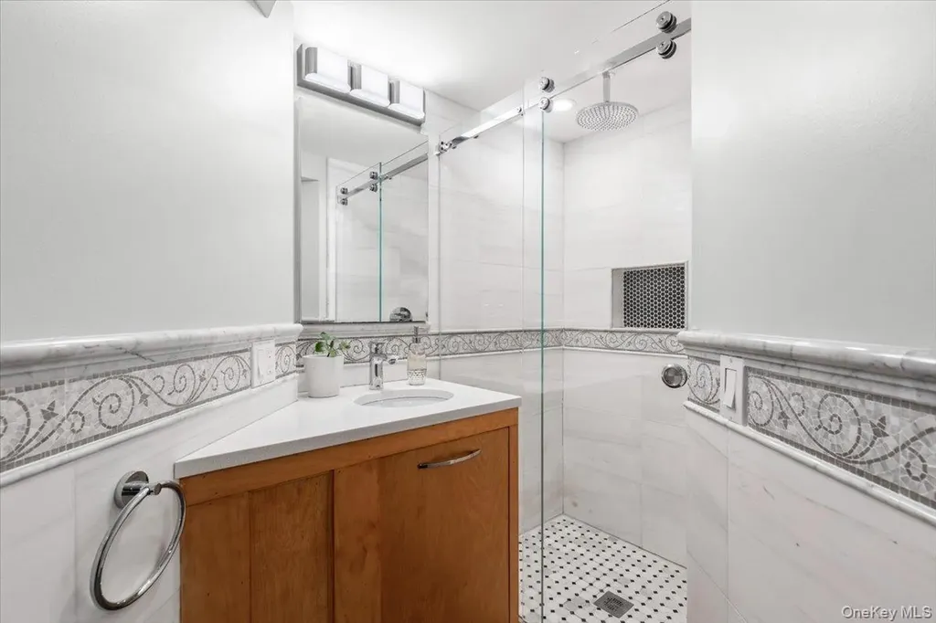 14 Edgemont Circle Scarsdale NY 10583