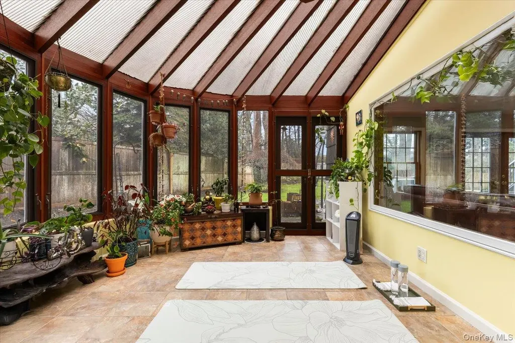 14 Edgemont Circle Scarsdale NY 10583